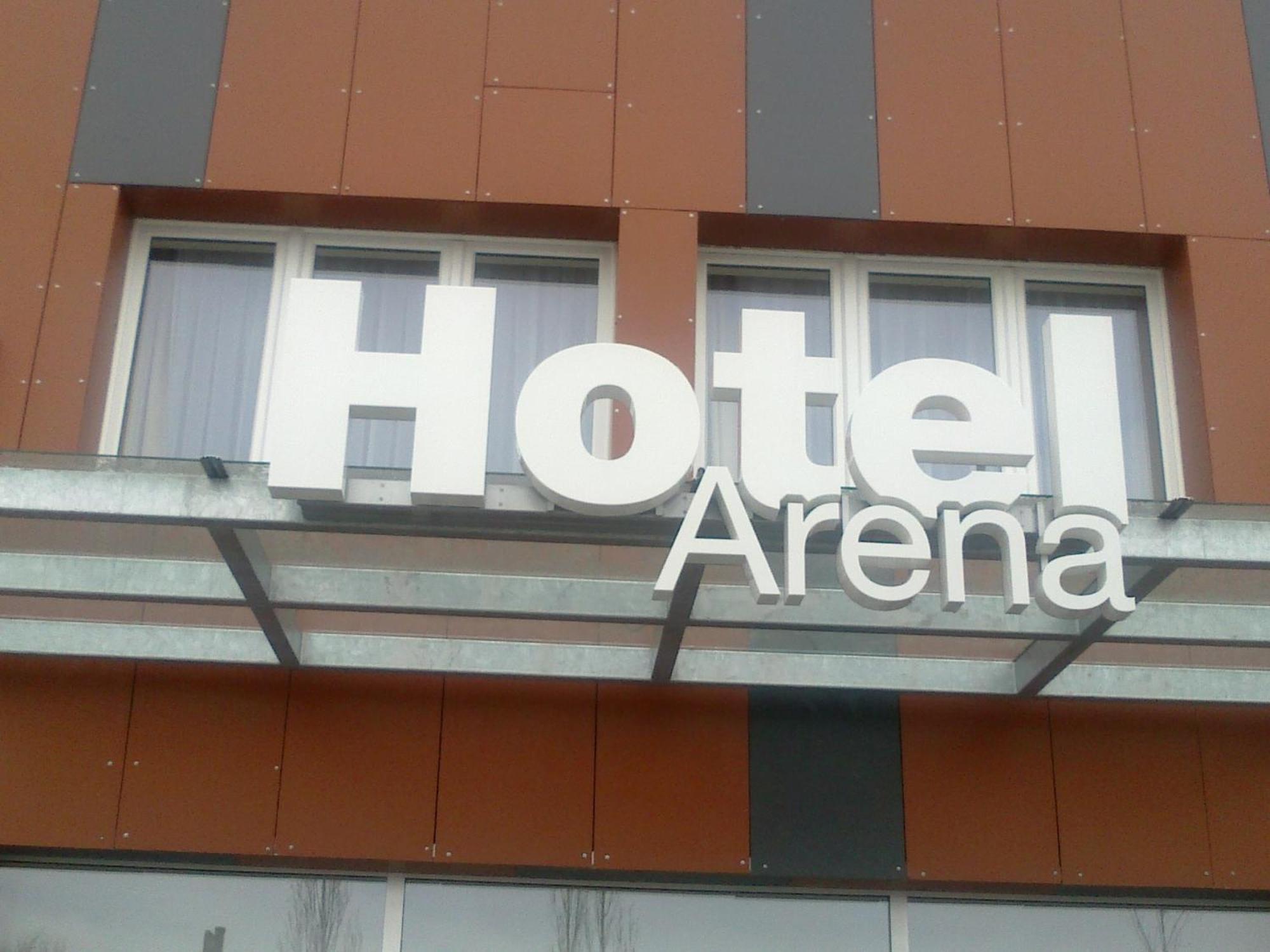 Hotel Arena Chomutov Zewnętrze zdjęcie