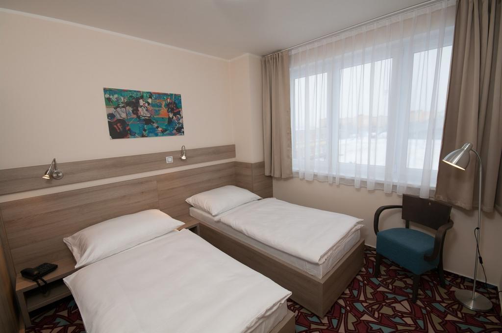 Hotel Arena Chomutov Zewnętrze zdjęcie