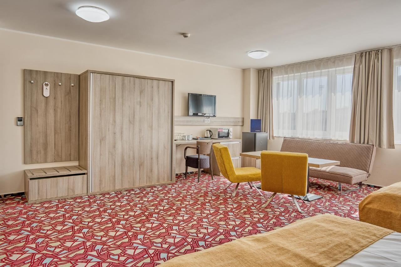 Hotel Arena Chomutov Zewnętrze zdjęcie